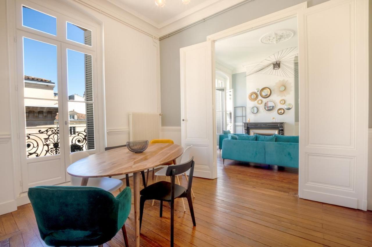 Magnifique Appartement Avec 3 Chambres En Hypercentre Bordeaux Esterno foto